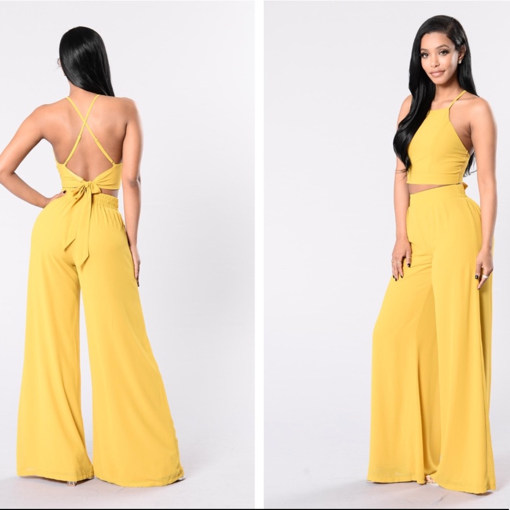 NWT(in the bag) Mustard Matching Set